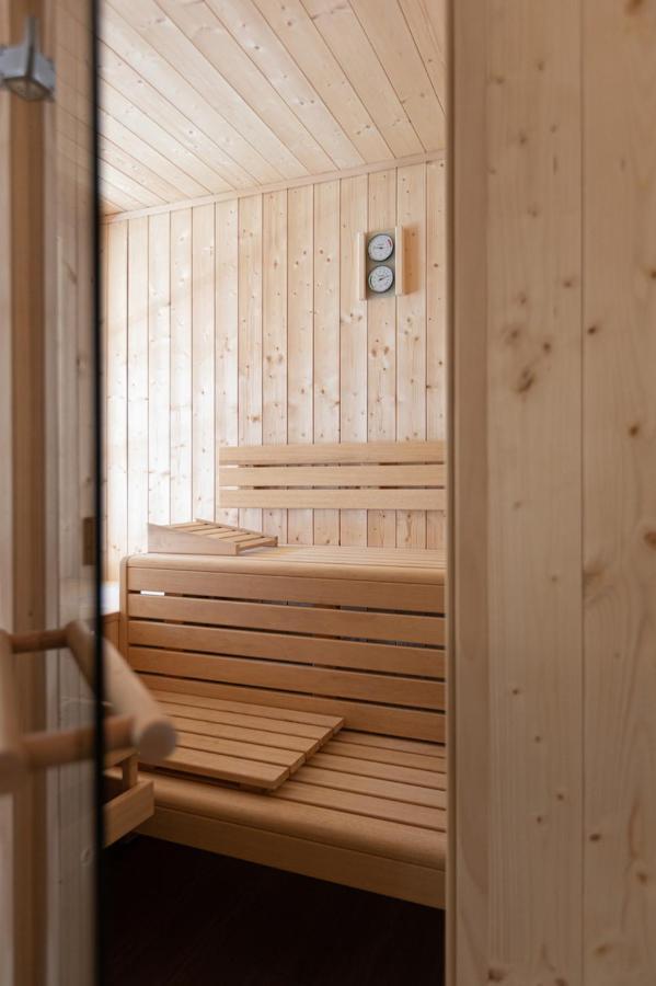 Appartement A Travers Champs Avec Sauna Et Parking Colmar Luaran gambar