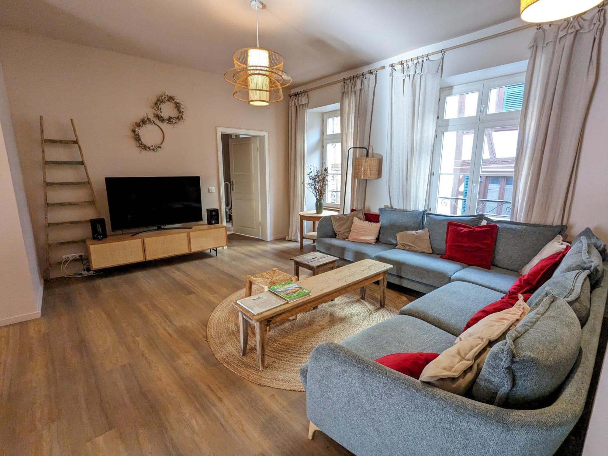 Appartement A Travers Champs Avec Sauna Et Parking Colmar Luaran gambar